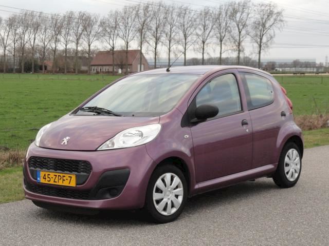 Peugeot 107 1.0 Access Accent Met Airco / Airbags / Lage stand