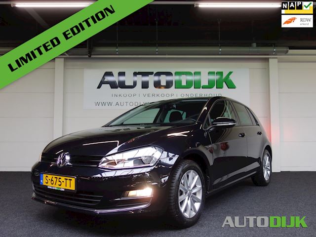 Volkswagen GOLF 1.2 TSI Connected | Lounge | Carplay | PDC 