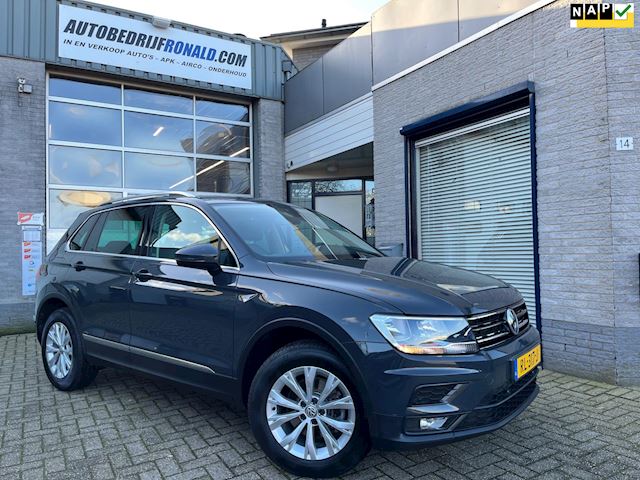 Volkswagen Tiguan 1.4 TSI Comfortline Business NL.Auto/Adaptive-Cruise/Navigatie/Apple Carplay/Clima//1Ste Eigenaar/Dealer