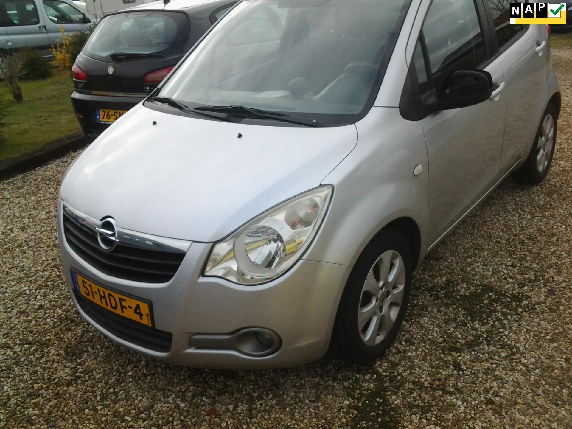 Opel Agila occasion - Van der Wielen Auto's