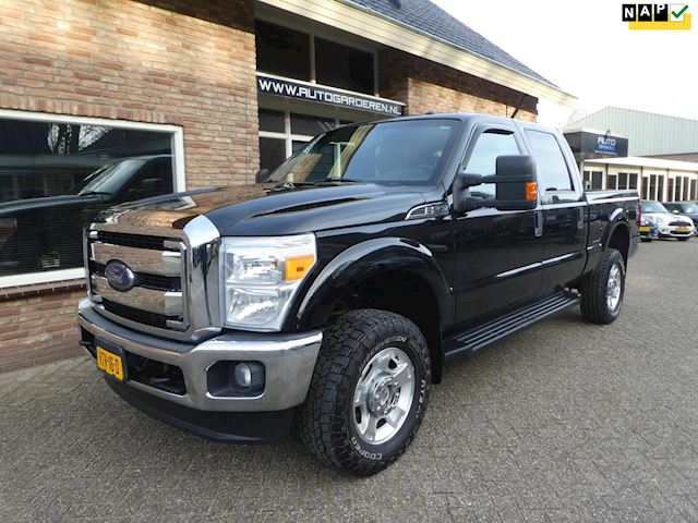 Ford F250XL CREW CAB occasion - Auto Garderen