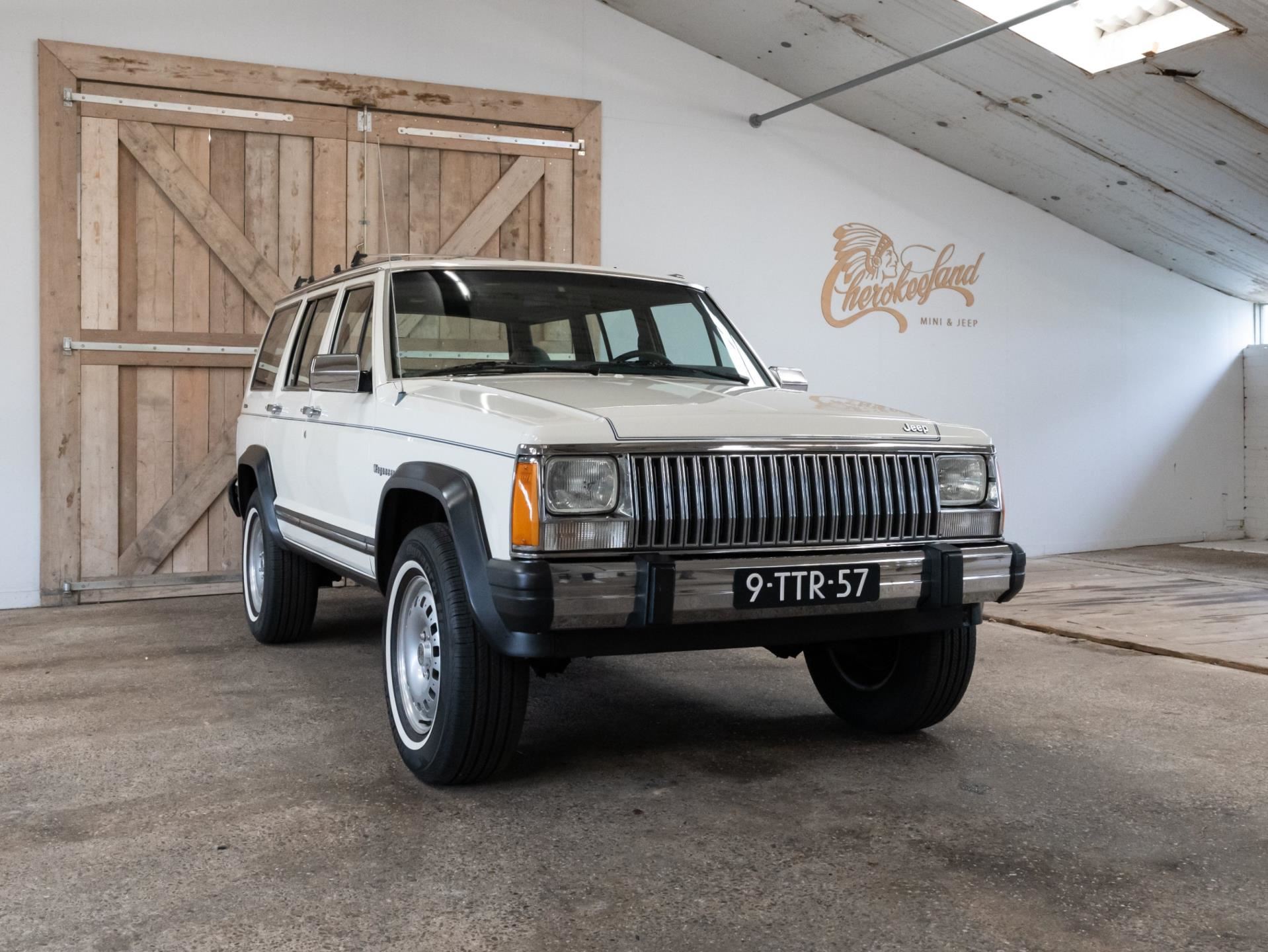 Jeep - Wagoneer XJ - Cherokee 500 Sold to  Mister C.L. occasion - CherokeeLand.nl