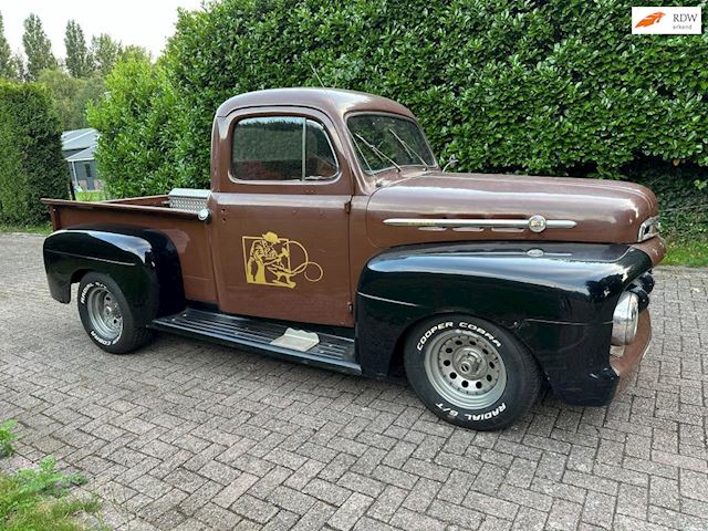 Ford F1  1952 8-cil Automaat benz/lpg