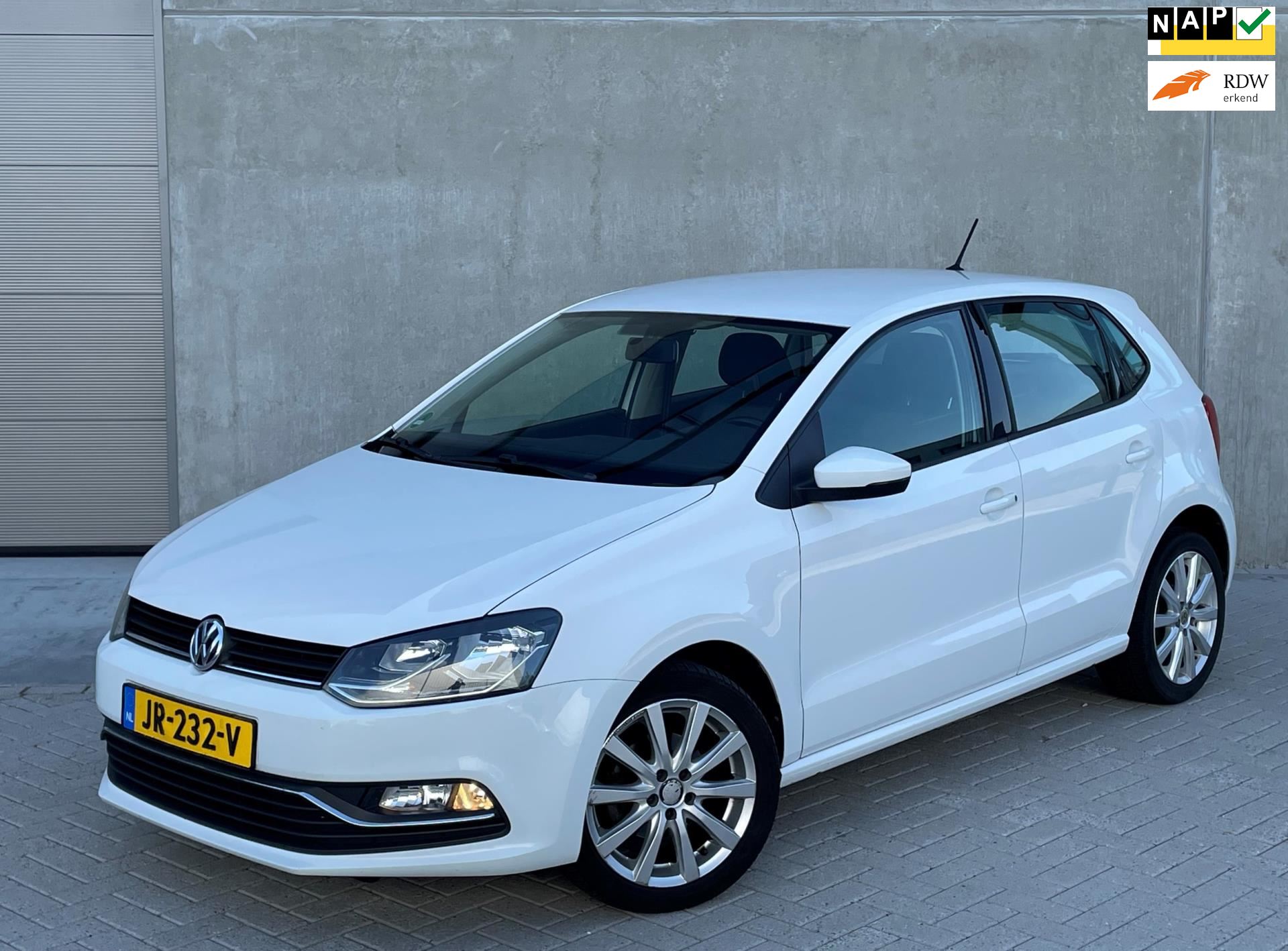 Volkswagen Polo 1.4 TDI 5D 2015 Wit NAP l NIEUWE APK Diesel uit