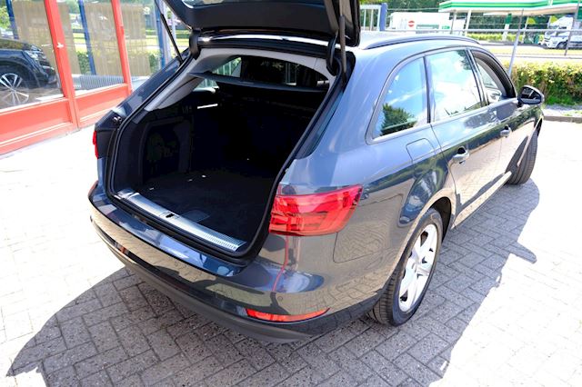 Audi A4 occasion - FLEVO Mobiel