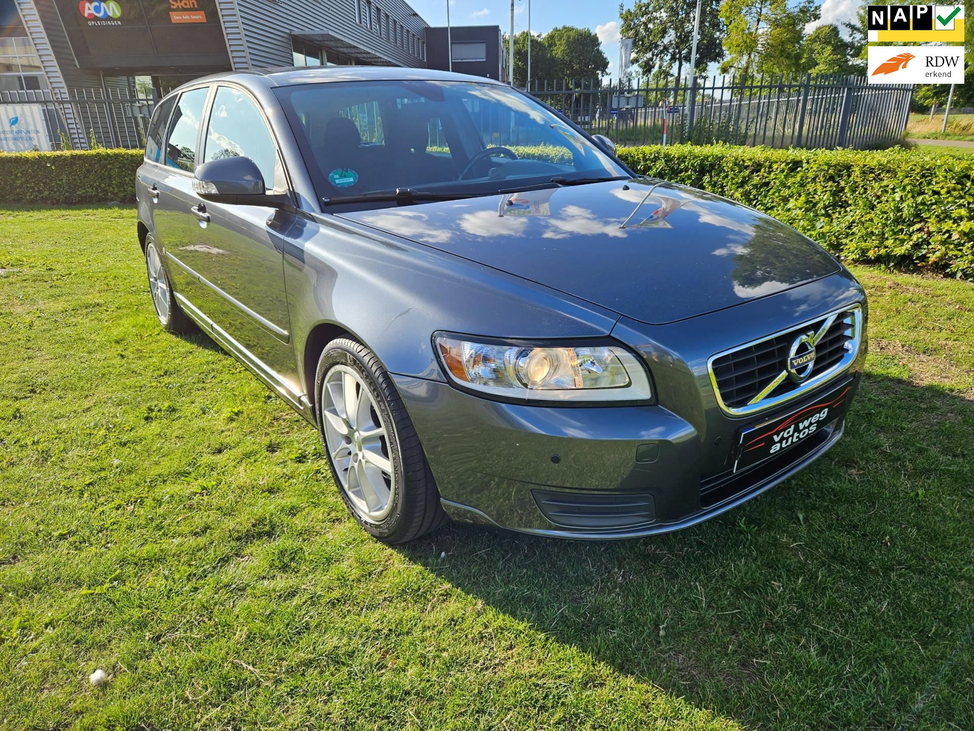 Volvo V50 occasion - v.d. Weg Auto's