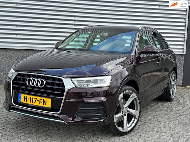 Audi Q3 1.4 TFSI CoD Xenon 20 Inches Leder 