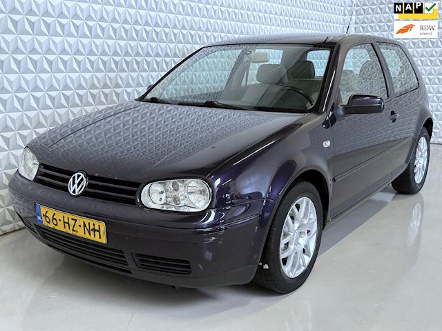 Volkswagen Golf occasion - Autobedrijf Leeuwis B.V.
