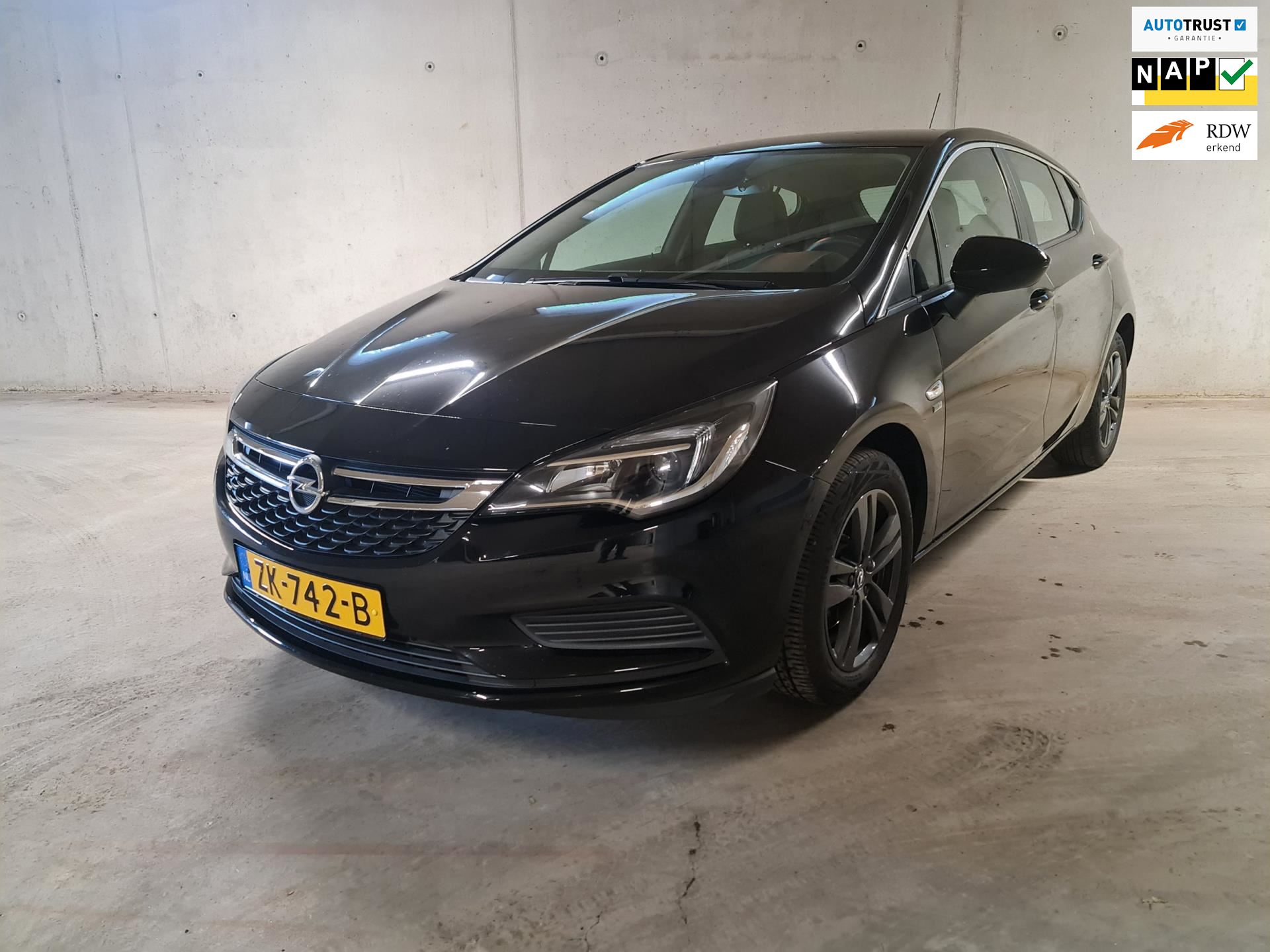 Opel Astra occasion - De Niet Automotive