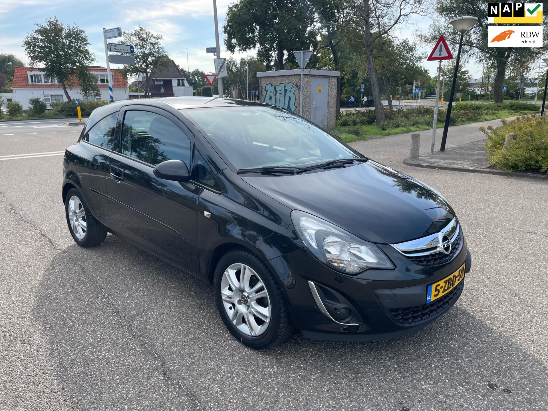 Opel Corsa occasion - Honsel Occasions B.V.
