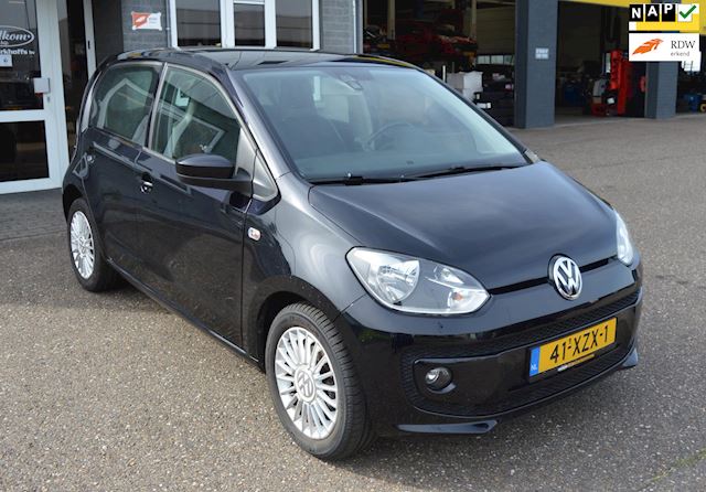 Volkswagen Up occasion - Autobedrijf Ton Kerkhoffs Bv