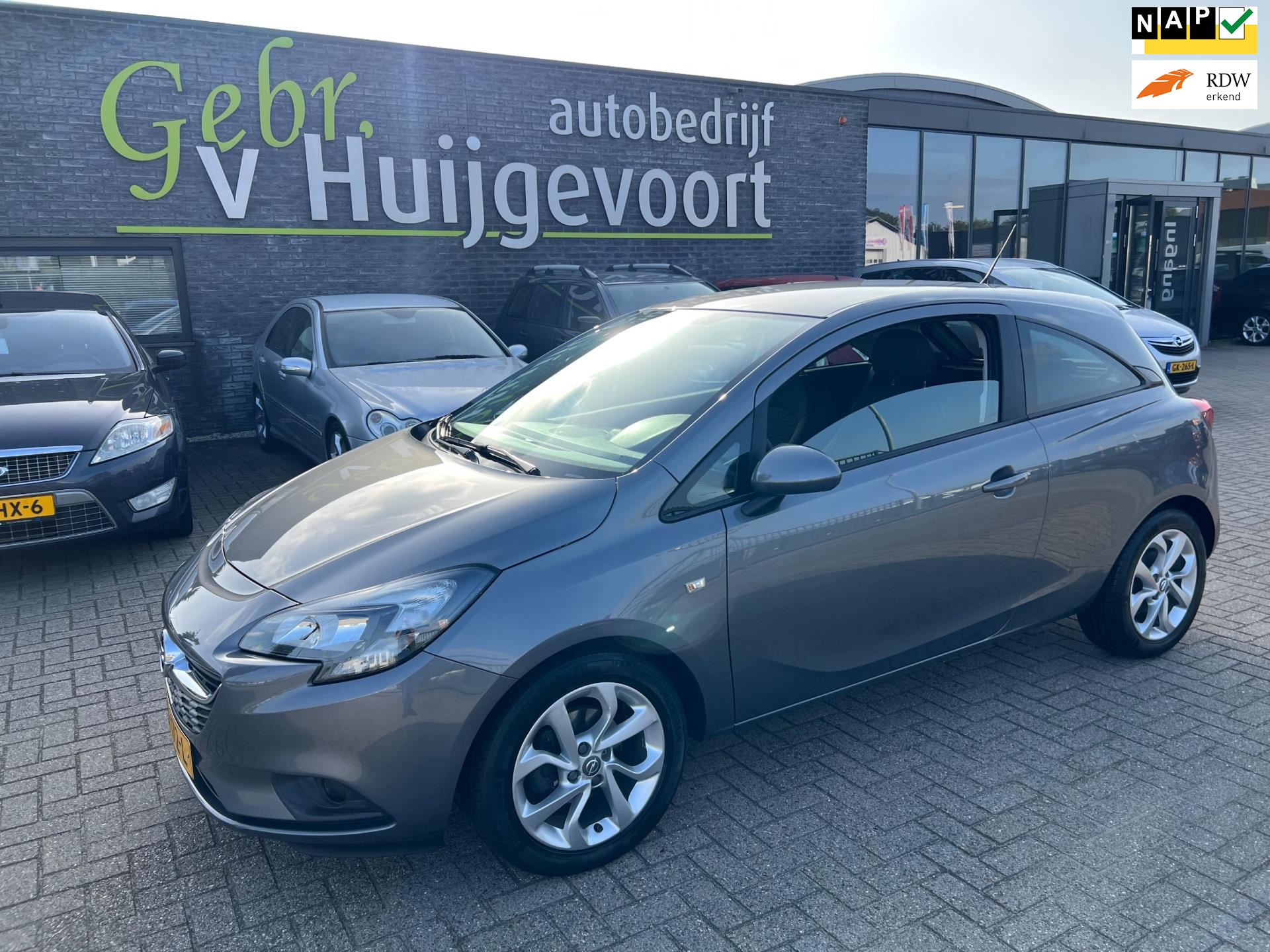Opel Corsa occasion - Autobedrijf van Huijgevoort
