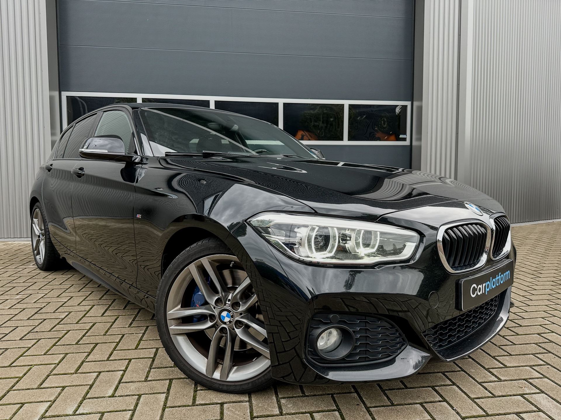 BMW 1-serie occasion - Carplatform Automotive