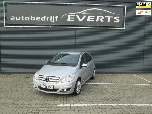 Mercedes-Benz B-klasse 180 BlueEFFICIENCY 187766 km nap Apk 16.02.2025 mooie  Mercedes goed onderhouden auto nu scherpe prijs