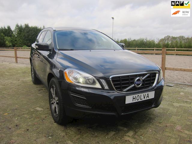 Volvo XC60 2.0 D3 Summum GRIJS KENTEKEN  5 CILINDER LEDER TREKHAAK XENON!!!