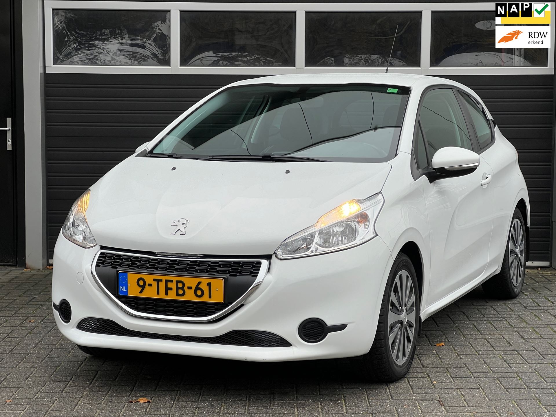Peugeot 208 occasion - Ultimate Auto's B.V.