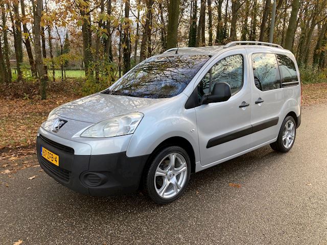 Peugeot Partner Tepee 1.6 16V,BENZINE, airco ,schuifdeur L+R , 5 pers. zie advertentie!