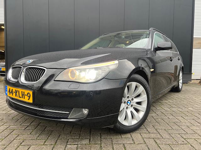 BMW 5-serie Touring 523i '09 Aut/Leer/Navi/Panodak/Lmv/Youngtimer