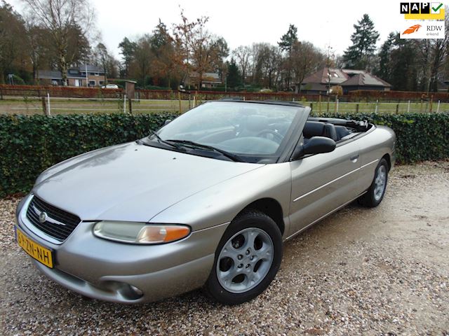 Chrysler Stratus 2.0i LE Convertible , Airco / Cruise / Elec.Pakket / Leder / Lm Velgen , 4 Persoons.