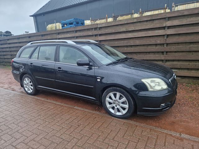 Toyota Avensis Wagon 2.0 D-4D Executive