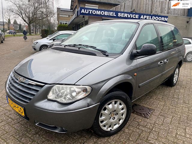 Chrysler Grand Voyager 3.3i V6 SE Luxe AUTOMAAT * 7 PERSOONS|AIRCO|TREKHAAK|CRUISE *