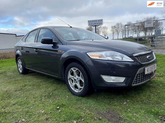 Ford Mondeo 2.0-16V Limited 5-deurs //full opt // climate // cruise // nw apk //