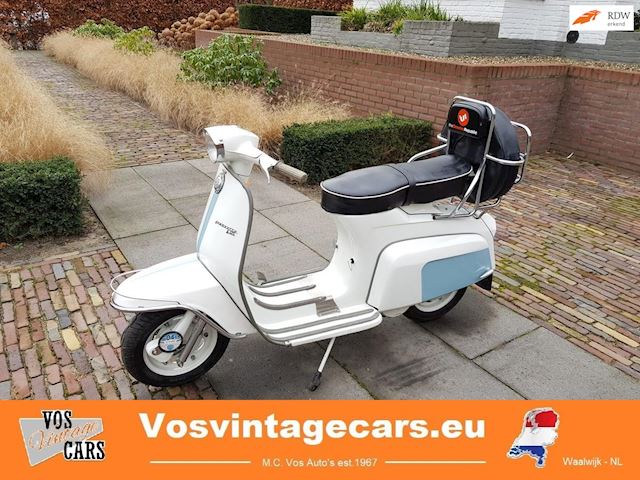 Lambretta J125 (Innocenti) - Vintage Italian Motorscooter