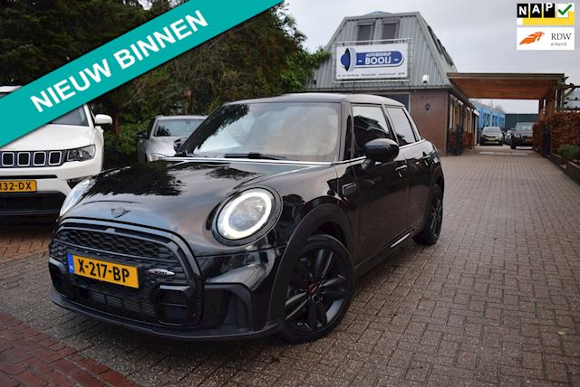 Mini Mini 1.5 Cooper John Cooper Works AUTOM/CRUISE/NAVI/APPLE CARPLAY/AIRCO-ECC/PDC/CAMERA/BLUETOOTH/KEYLESS/STOEL VERW/USB