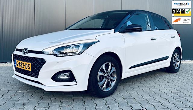 Hyundai I20 1.0 T-GDI Premium Airco Cruise Navi PDC Automaat