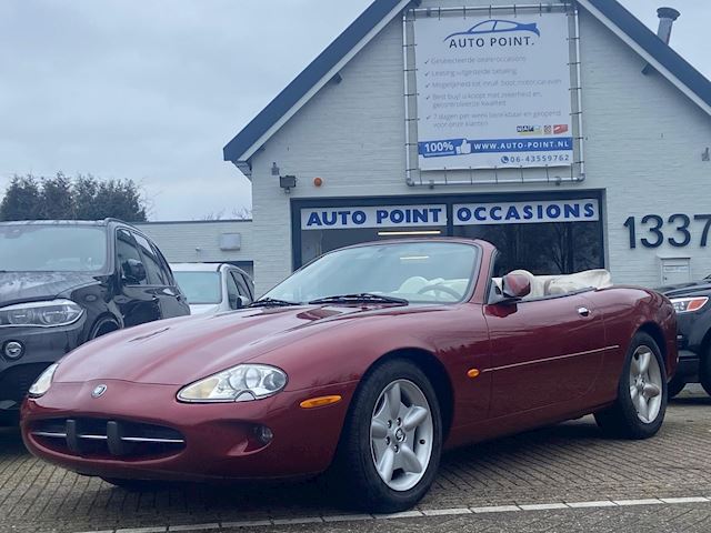 Jaguar XK8 occasion - Auto Point