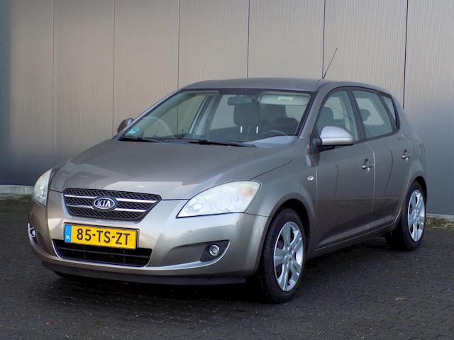 Kia Cee'd 1.4 X-ecutive Clima