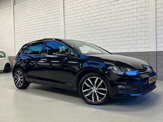 Volkswagen Golf occasion - A. Bochanen en Zn.