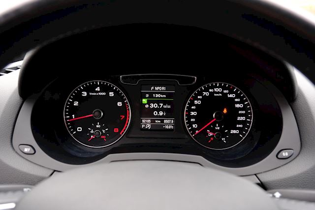 Audi Q3 occasion - FLEVO Mobiel