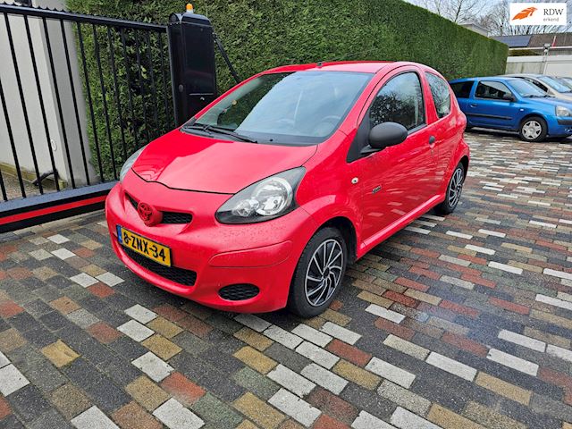 Toyota Aygo 1.0-12V Access 2011 Nw Apk