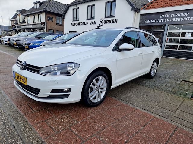 Volkswagen Golf Variant 1.2 TSI Business Edition, Navigatie,Climate control,Private glass,Trekhaak,