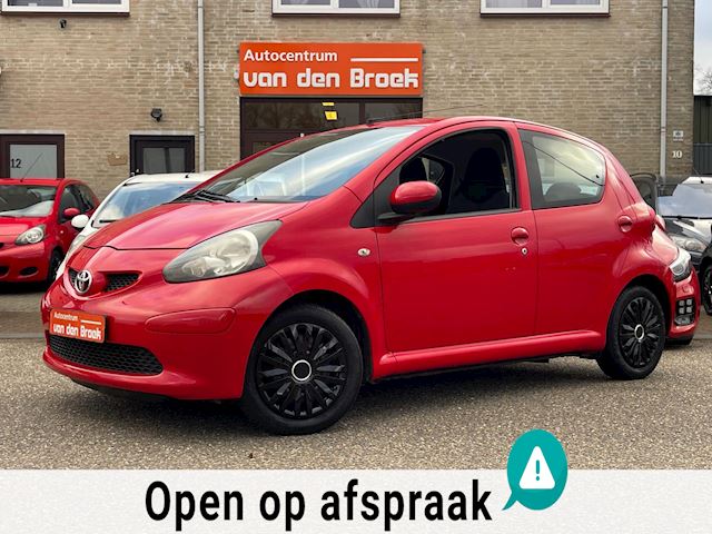Toyota Aygo occasion - AutoCentrum A. van Den Broek