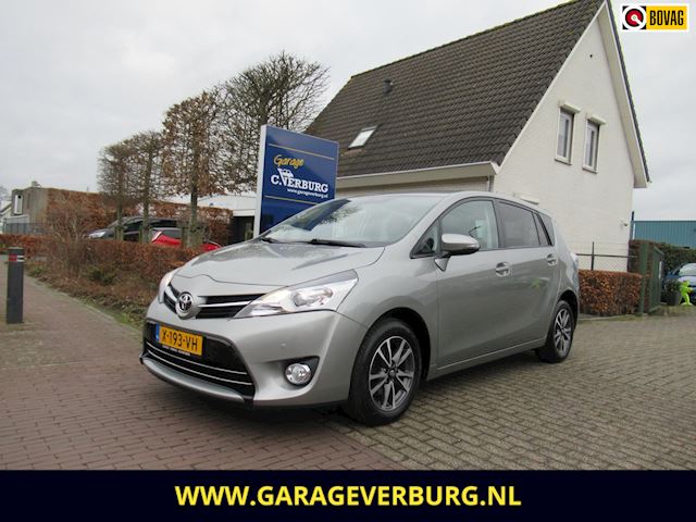 Toyota Verso 1.8 VVT-i Business (Achteruitrijcamera,Cruise,Stoelverwarming,Trekhaak)