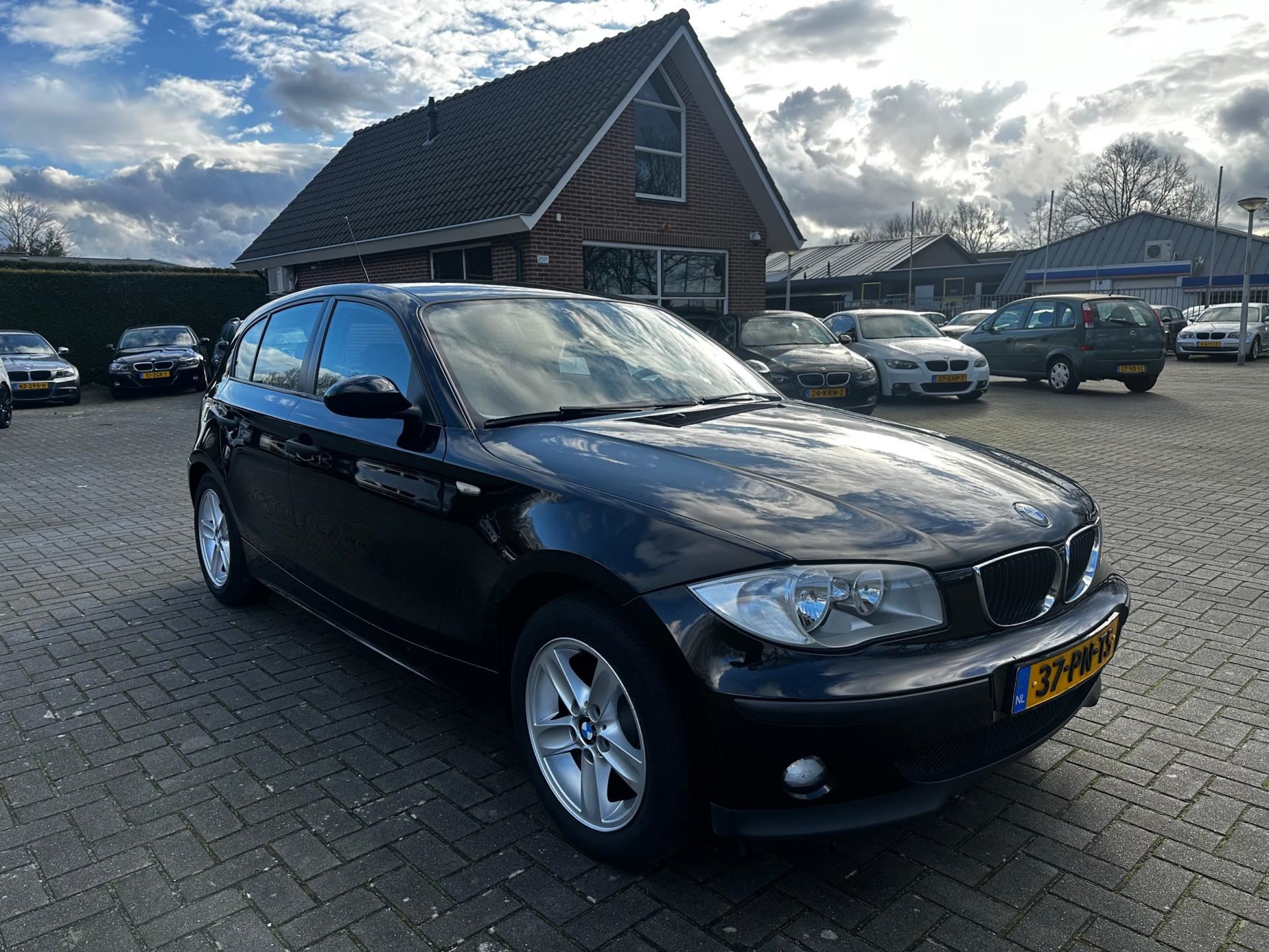BMW 1-serie occasion - M.V.A. Occasions