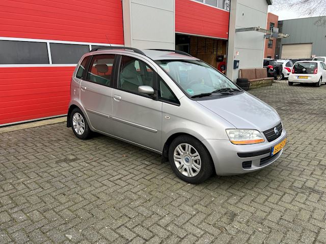 Fiat Idea 1.4-16V Emotion voor EXPORT