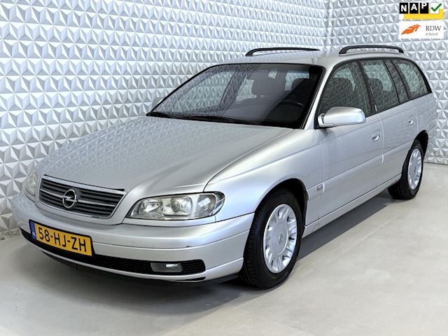 Opel Omega Wagon 2.2i-16V 2e eigenaar 110000km *UNIEK* (2001)
