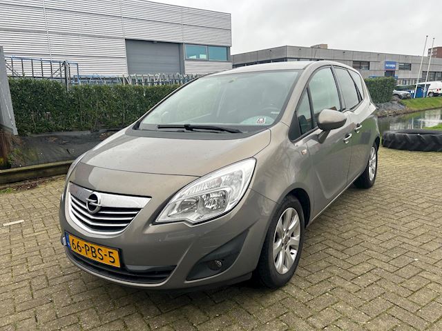 Opel Meriva occasion - Auto op Afspraak