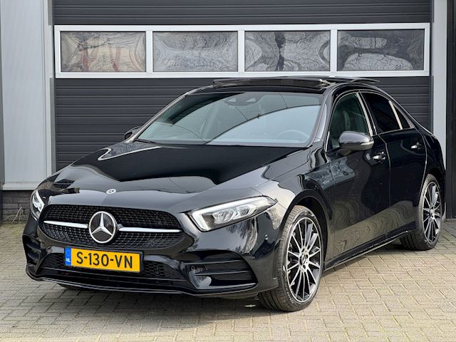 Mercedes-Benz A-klasse 250 e Solution Luxury Limited Pano, Multibeam, Ambient, Wide Screen, Vol Opties
