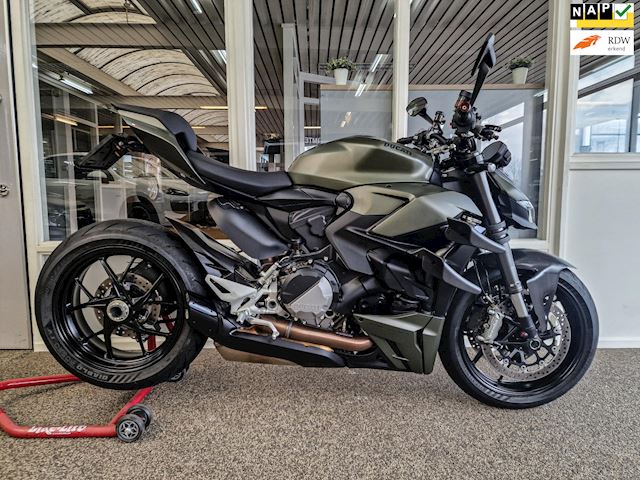 Ducati Streetfighter V2 Storm Green Performance Carbon 