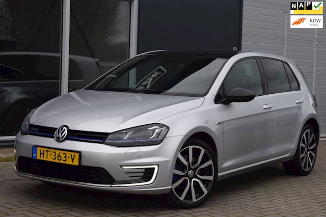 Volkswagen Golf occasion - Autobedrijf Bak