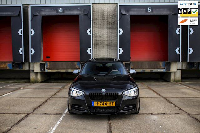 BMW 1-serie M135i xDrive High Executive/ Open dak/ Stage 1.