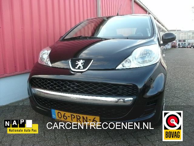 Peugeot 107 occasion - Car Centre Coenen