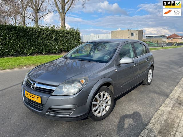 Opel Astra occasion - Limited Car