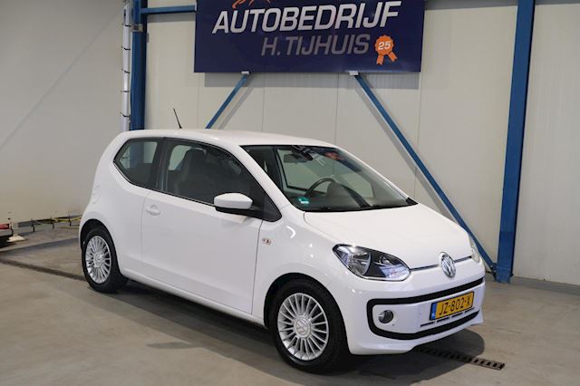 Volkswagen Up! 1.0 high up! BlueMotion - Airco, Cruise, PDC. 