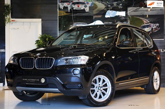 BMW X3 XDrive20i Executive - LEDER - NAVI - PDC RONDOM + CAMERA - TREKHAAK - XENON -