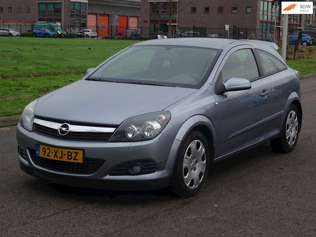 Opel Astra GTC occasion - Dunant Cars